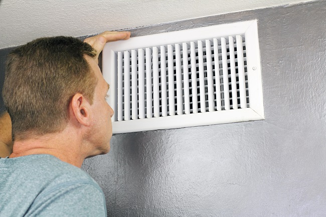 Not Sure How to Handle Duct Problems? AC Repair Experts to the Rescue!